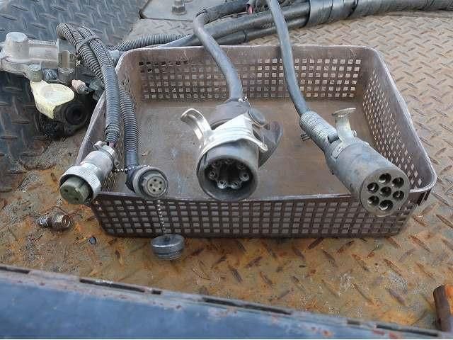 MITSUBISHI FUSOU SUPER GREAT 2016