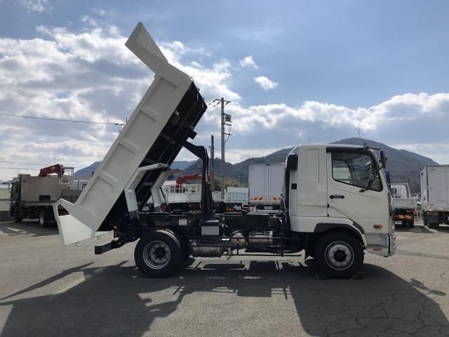 MITSUBISHI FUSOU FIGHTER 2024