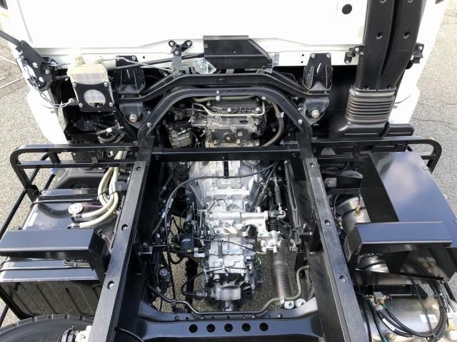 MITSUBISHI FUSOU FIGHTER 2024