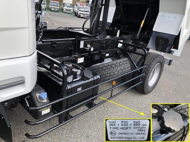 MITSUBISHI FUSOU FIGHTER 2024