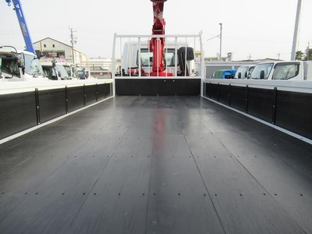 MITSUBISHI FUSOU FIGHTER 2025