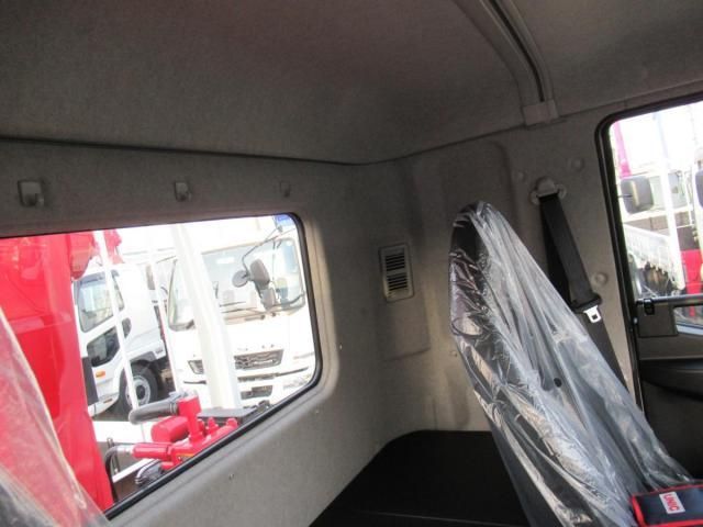 MITSUBISHI FUSOU FIGHTER 2025