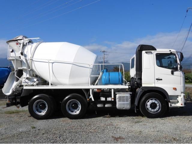 HINO PROFIA 2021