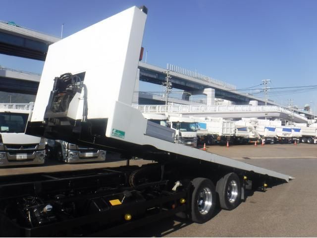 MITSUBISHI FUSOU SUPER GREAT 2019