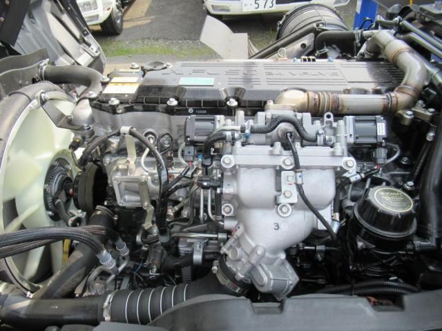 MITSUBISHI FUSOU FIGHTER 2025