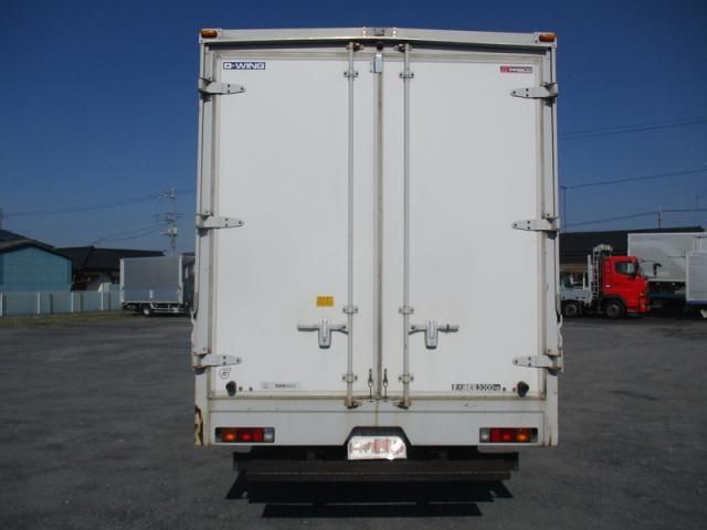 MITSUBISHI CANTER 2016