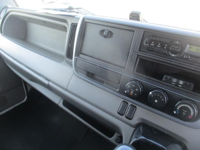 MITSUBISHI CANTER 2016