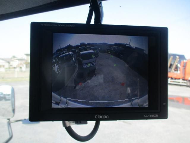 MITSUBISHI CANTER 2016