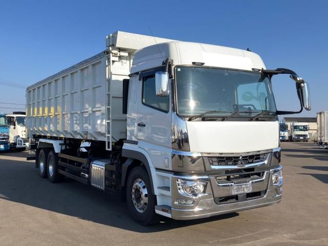 MITSUBISHI FUSOU SUPER GREAT 2022