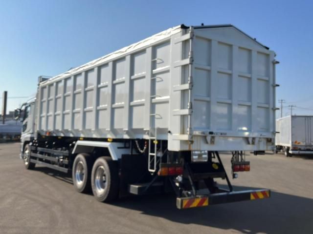 MITSUBISHI FUSOU SUPER GREAT 2022