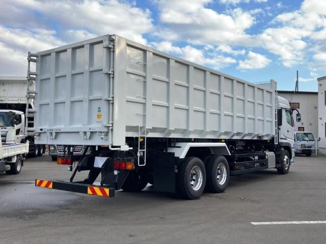 MITSUBISHI FUSOU SUPER GREAT 2024