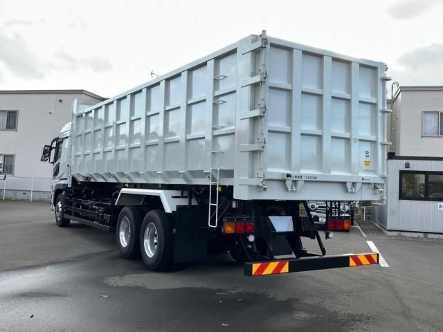 MITSUBISHI FUSOU SUPER GREAT 2024