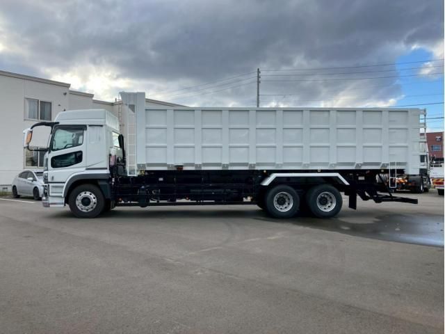 MITSUBISHI FUSOU SUPER GREAT 2024