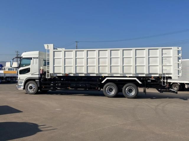 MITSUBISHI FUSOU SUPER GREAT 2024