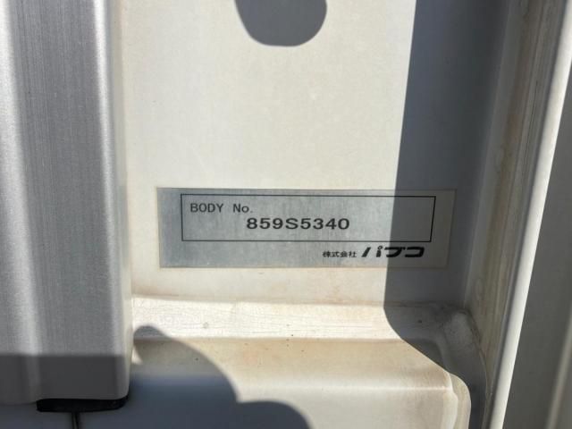 MITSUBISHI CANTER 2018