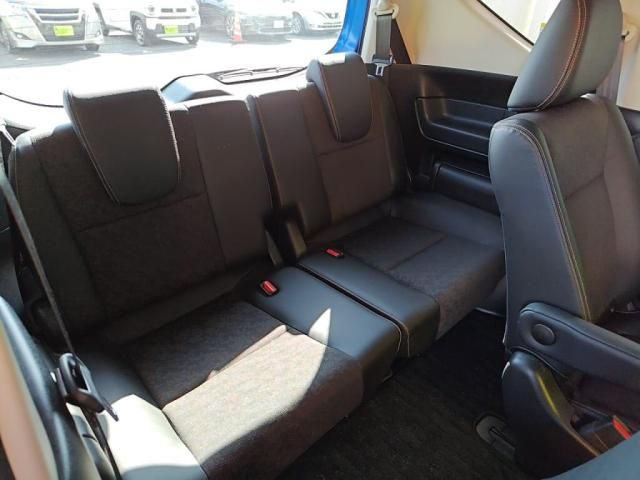 HONDA FREED HYBRID 2022