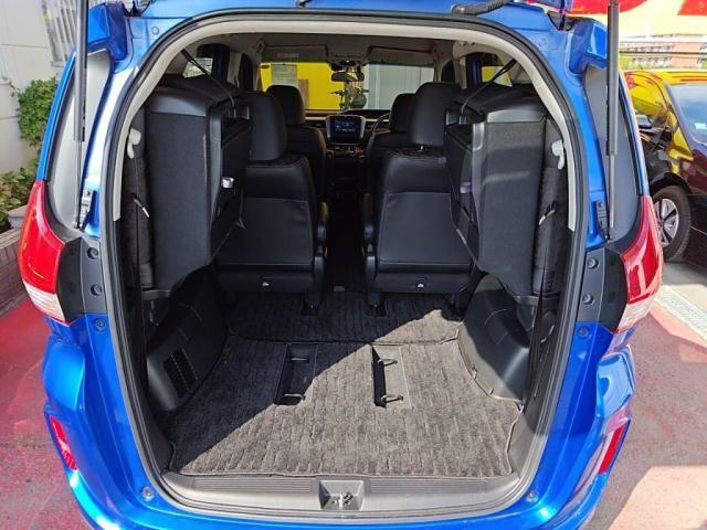 HONDA FREED HYBRID 2022