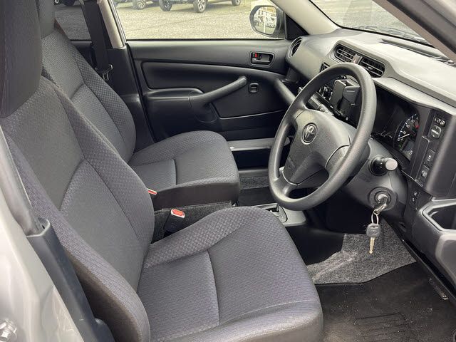 TOYOTA PROBOX van HYBRID 2023