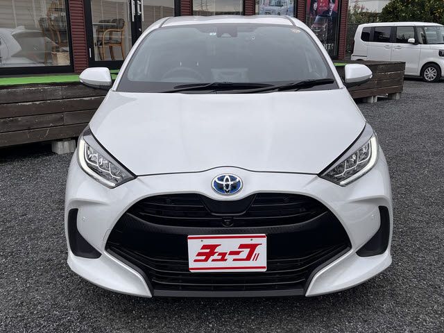 TOYOTA YARIS HYBRID 2023