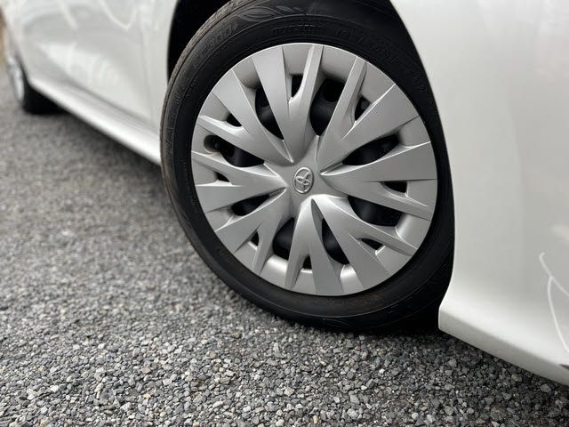 TOYOTA YARIS HYBRID 2023