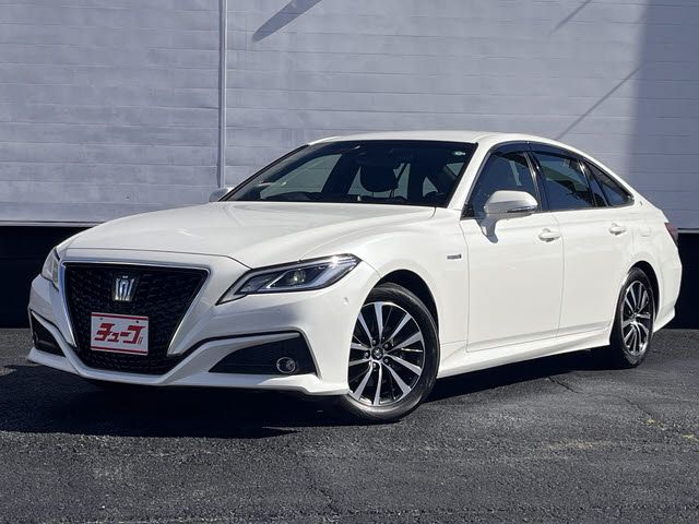 TOYOTA CROWN sedan hybrid 2019