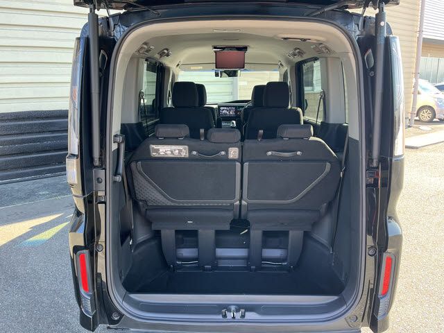 HONDA STEPWAGON SPADA HYBRID 2018