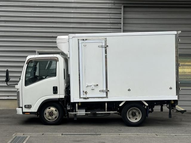 ISUZU ELF 2018