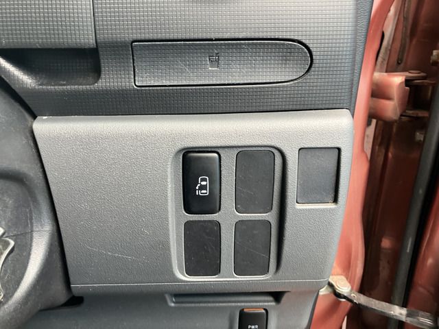 DAIHATSU TANTO CUSTOM 2009