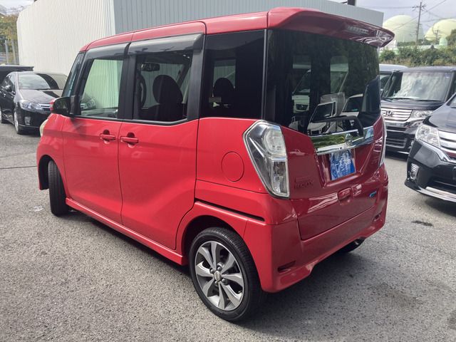 NISSAN DAYZ ROOX 2014