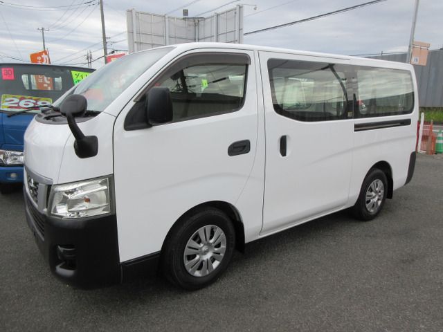 NISSAN NV350 CARAVAN 1.2t 2015