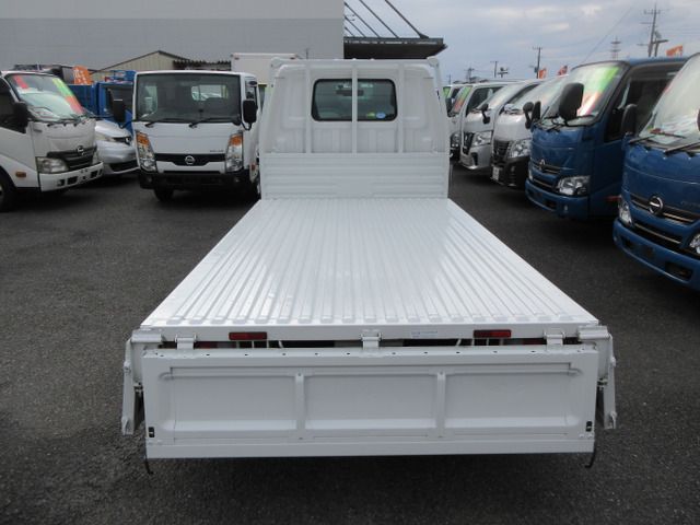 MAZDA BONGO truck 1.15t 2WD 2017