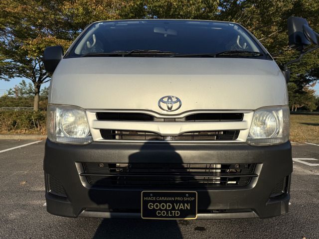 TOYOTA HIACE van 4WD 2012