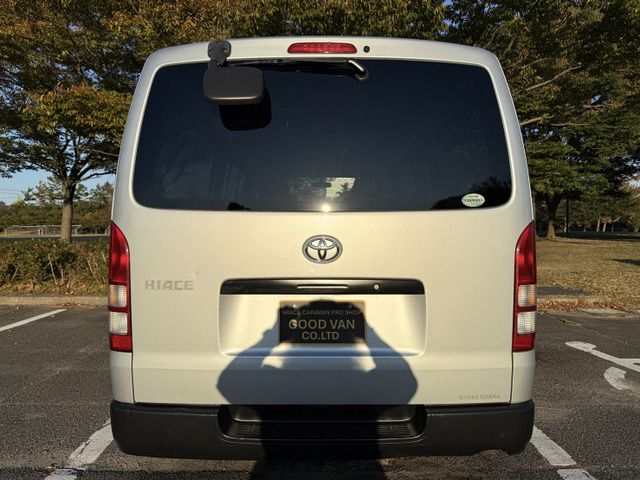 TOYOTA HIACE van 4WD 2012