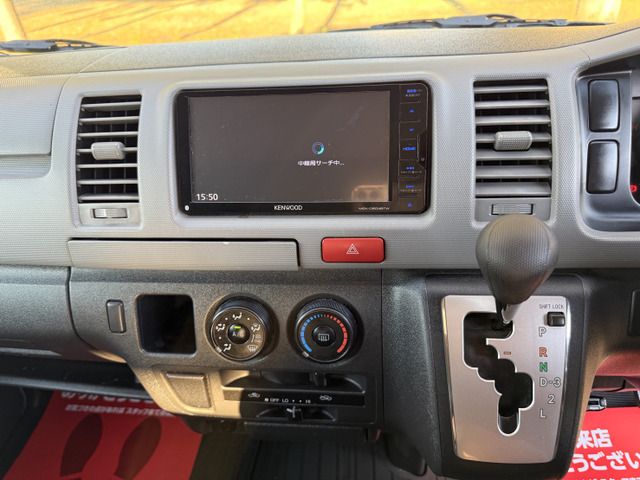 TOYOTA HIACE van 4WD 2012