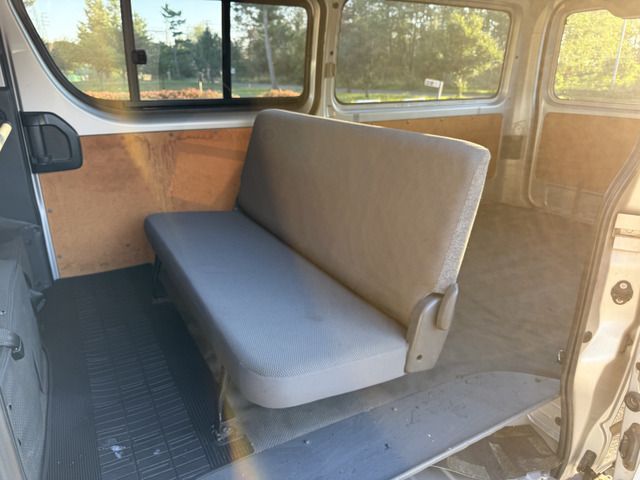 TOYOTA HIACE van 4WD 2012