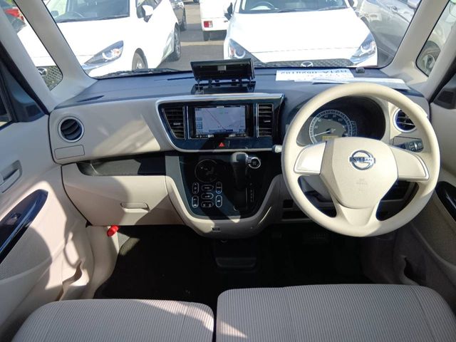 NISSAN DAYZ ROOX 2018