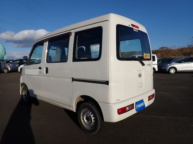 DAIHATSU HIJET CARGO 4WD 2015