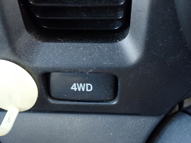 DAIHATSU HIJET CARGO 4WD 2015