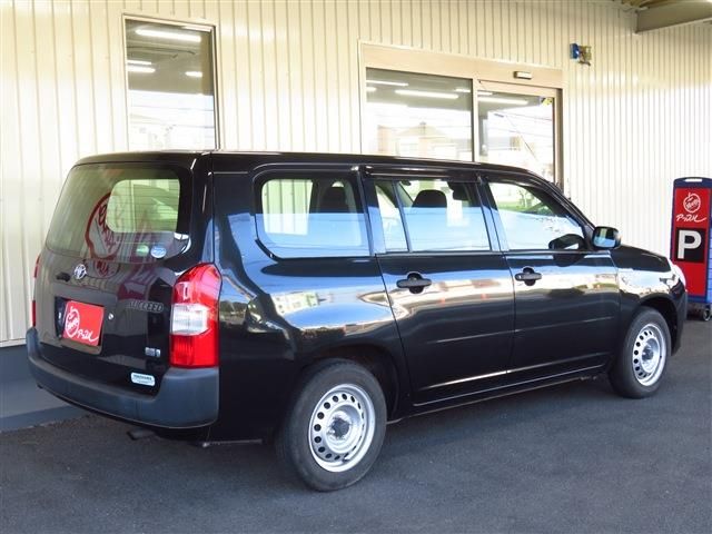 TOYOTA SUCCEED van HYBRID 2019