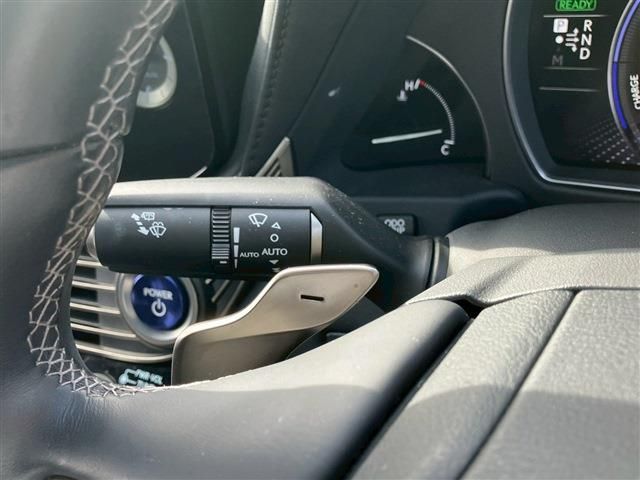 TOYOTA LEXUS LS500h 2022