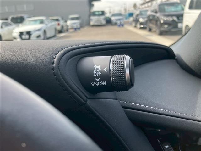 TOYOTA LEXUS LS500h 2022