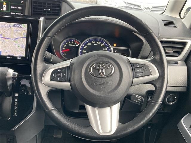TOYOTA ROOMY 4WD 2019