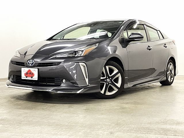 TOYOTA PRIUS 2020