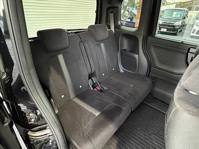 HONDA N BOX CUSTOM 2021