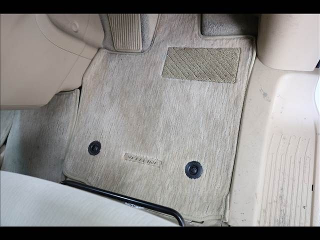 TOYOTA VELLFIRE 2012