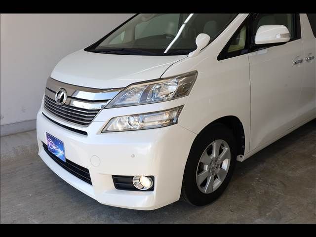 TOYOTA VELLFIRE 2012
