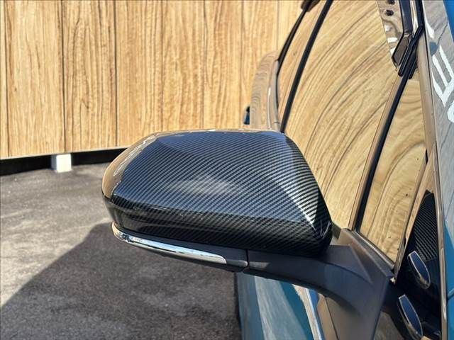 TOYOTA PRIUS PHV 2017