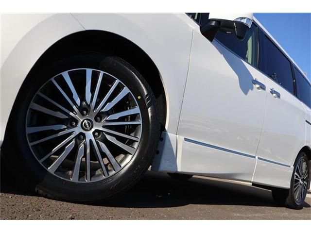 NISSAN ELGRAND  4WD 2023