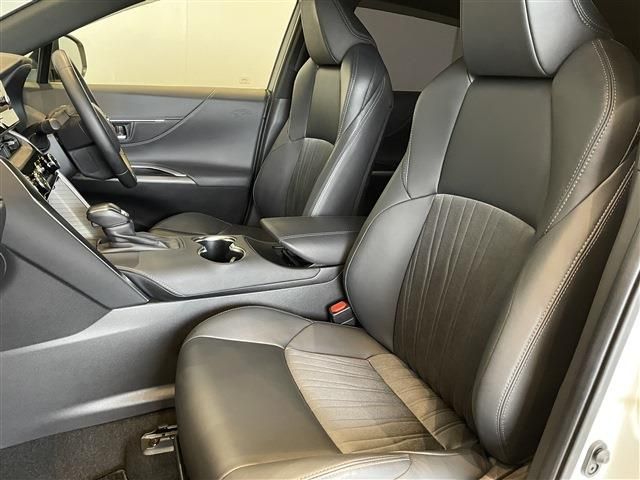 TOYOTA HARRIER HYBRID 2020