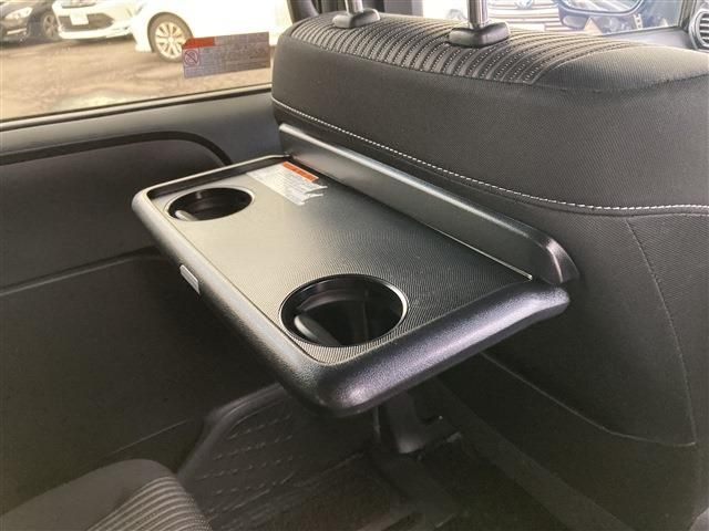 TOYOTA VOXY 4WD 2020